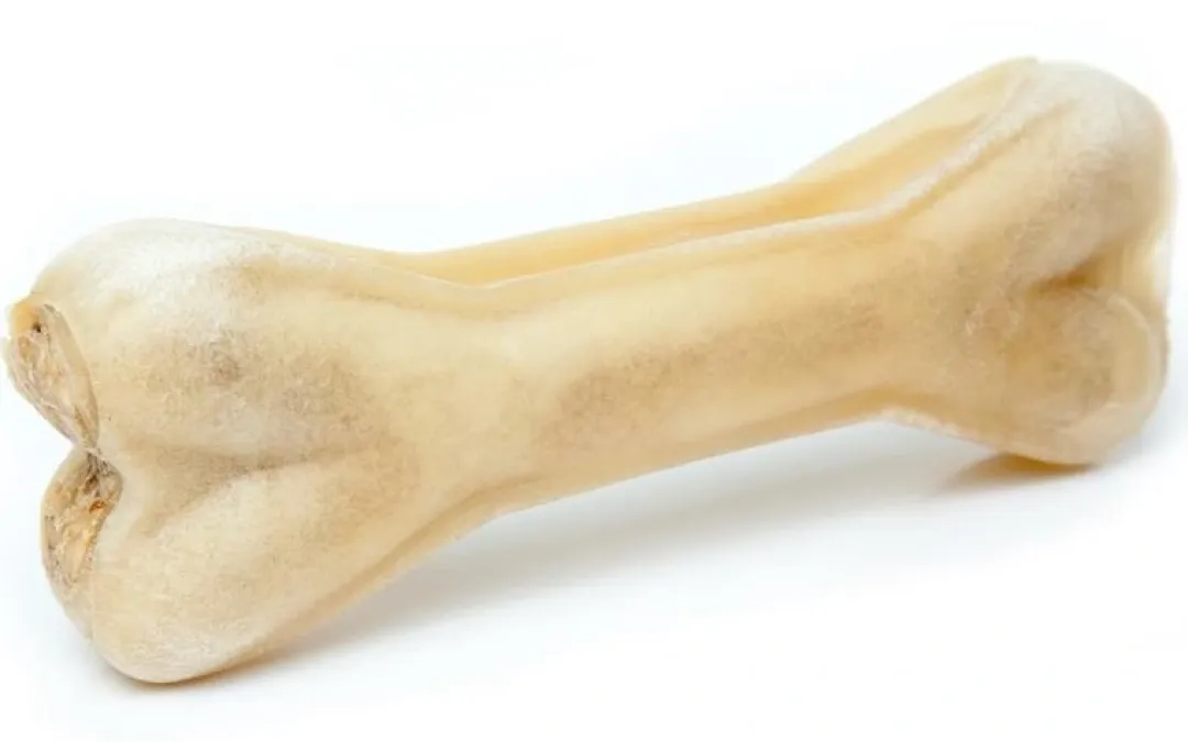 Treattime Håndlavet Presset Tyggeben med fyld af struds 17 cm 115 g - stort tyggeben