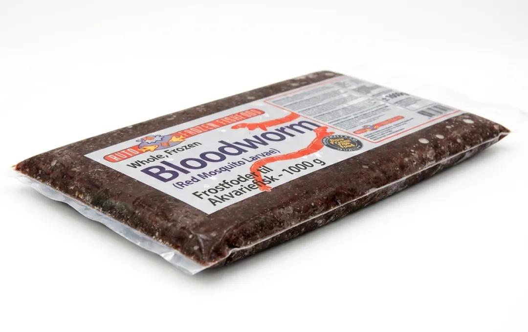 Frostfoder til Akvariefisk Ruto Frosne Røde myg 1000 g flatpack