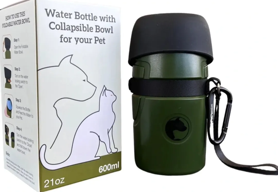MiniZoo Vandflaske med sammenklappelig skål olivengrøn 600 ml